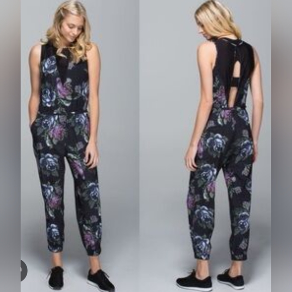 Lululemon Athletics Limited Edition Rare Floral Lace Sleeveless Jumpsuit Size 10 - Picture 2 of 16